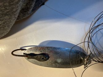 Vintage Pflueger Chum No. 832 Spoon Fishing Lure Metal Antique Trolling Lure