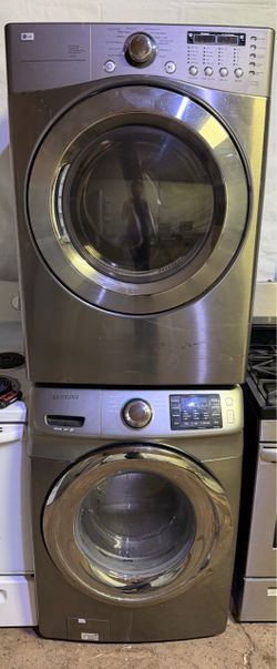 LG Dryer and Samsung Front-Load Washer Set