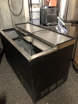 Used True back bar TD-50-18