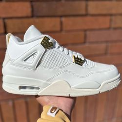 Air Jordan 4 Retro ‘Metallic Gold’ Brand New ! 