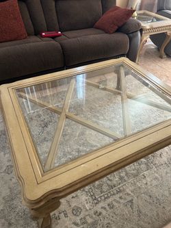 Coffee table set