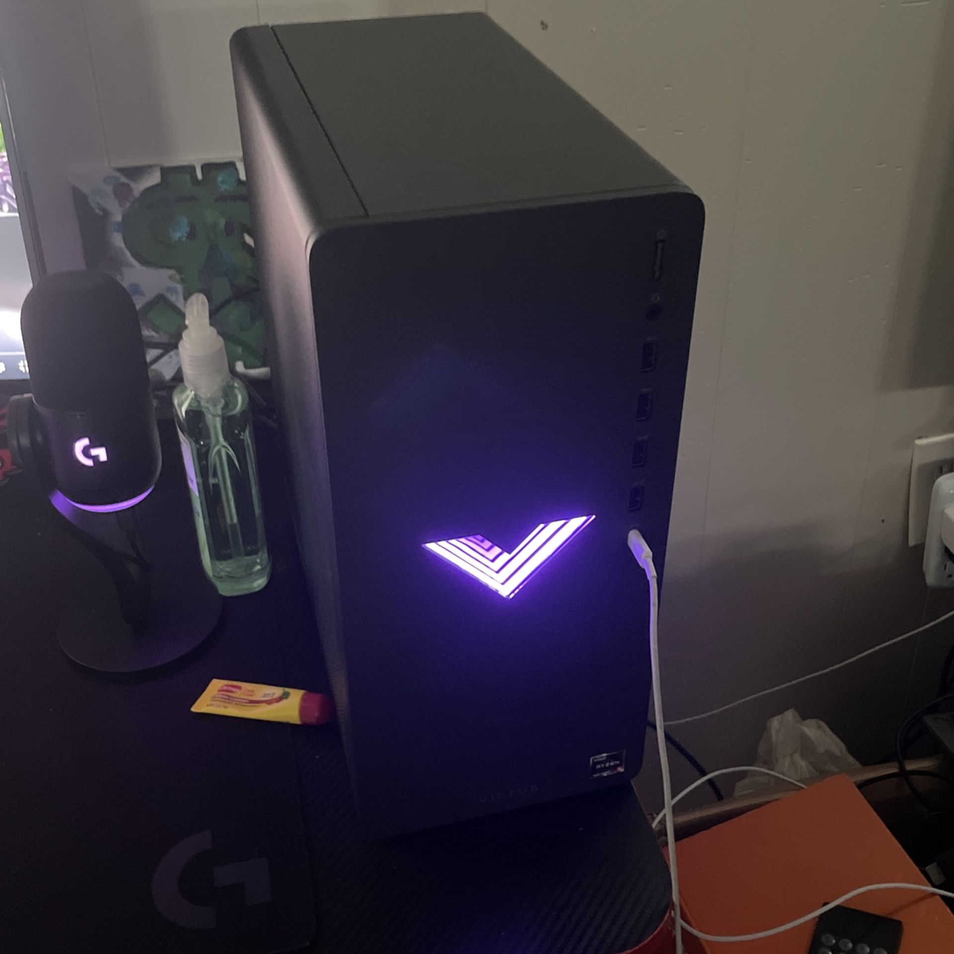 Victus 4090 Gaming Pc
