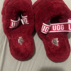 UGG SLIDES 