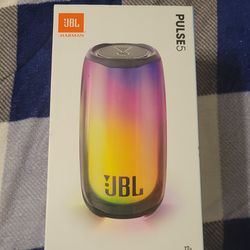 JBL Pulse 5 portable Bluetooth speaker.