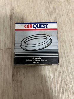 Carquest 471795 Oil Seal New Old Stock NOS Federal Mogul Shaft Seal Made in Mexico