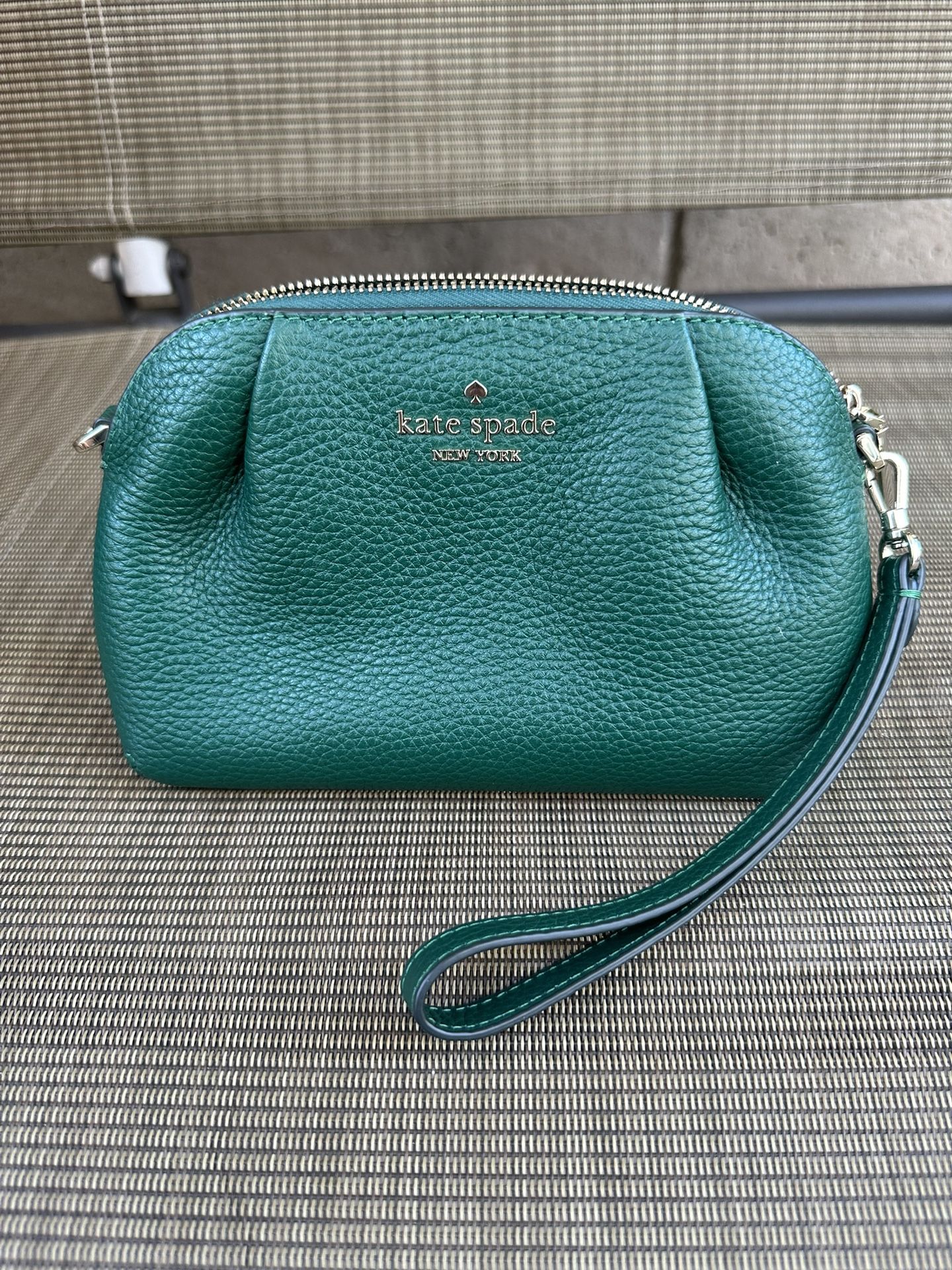 Kate Spade Dumpling Convertible Crossbody/Clutch