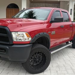 2017 Dodge Ram 2500 5.7v8 Hemi 4x4 