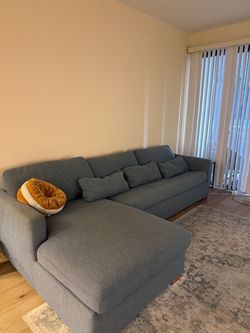 Moving sale (good deals)