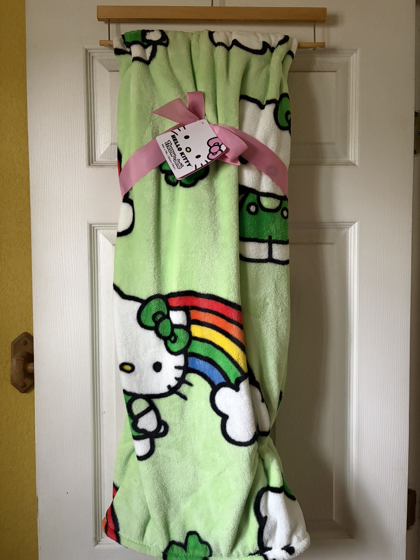 Hello Kitty Blanket