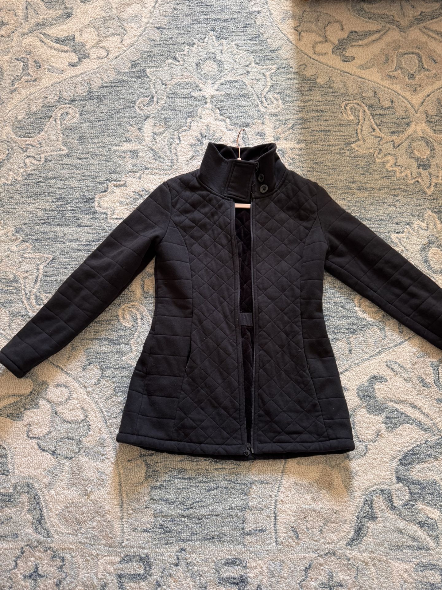 North face Women’s Quilted Jacket 