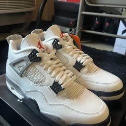 Air Jordan White Cement 4s