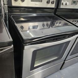 Whirl pool Other Units Avai lable Elec tric Stove Yes it works