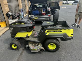 RYOBI Ride On Mower With Batt And Hyper Charger