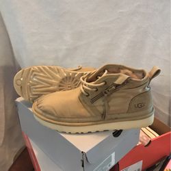 UGG Men’s Size 9