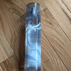 frosted coconut snowball mist spray