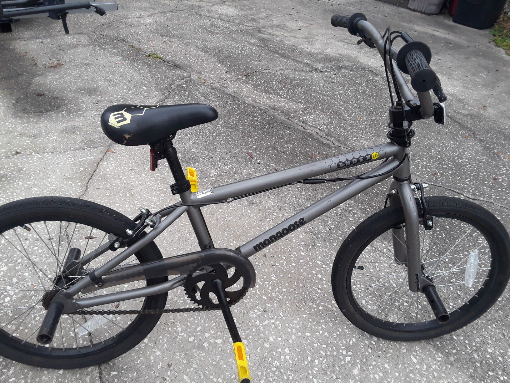 Mongoose Index Freestyle BMX bike with 20" tires, excellent condition.