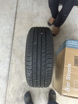 225 50 17 Michelin Tire Excellent Condition Like New