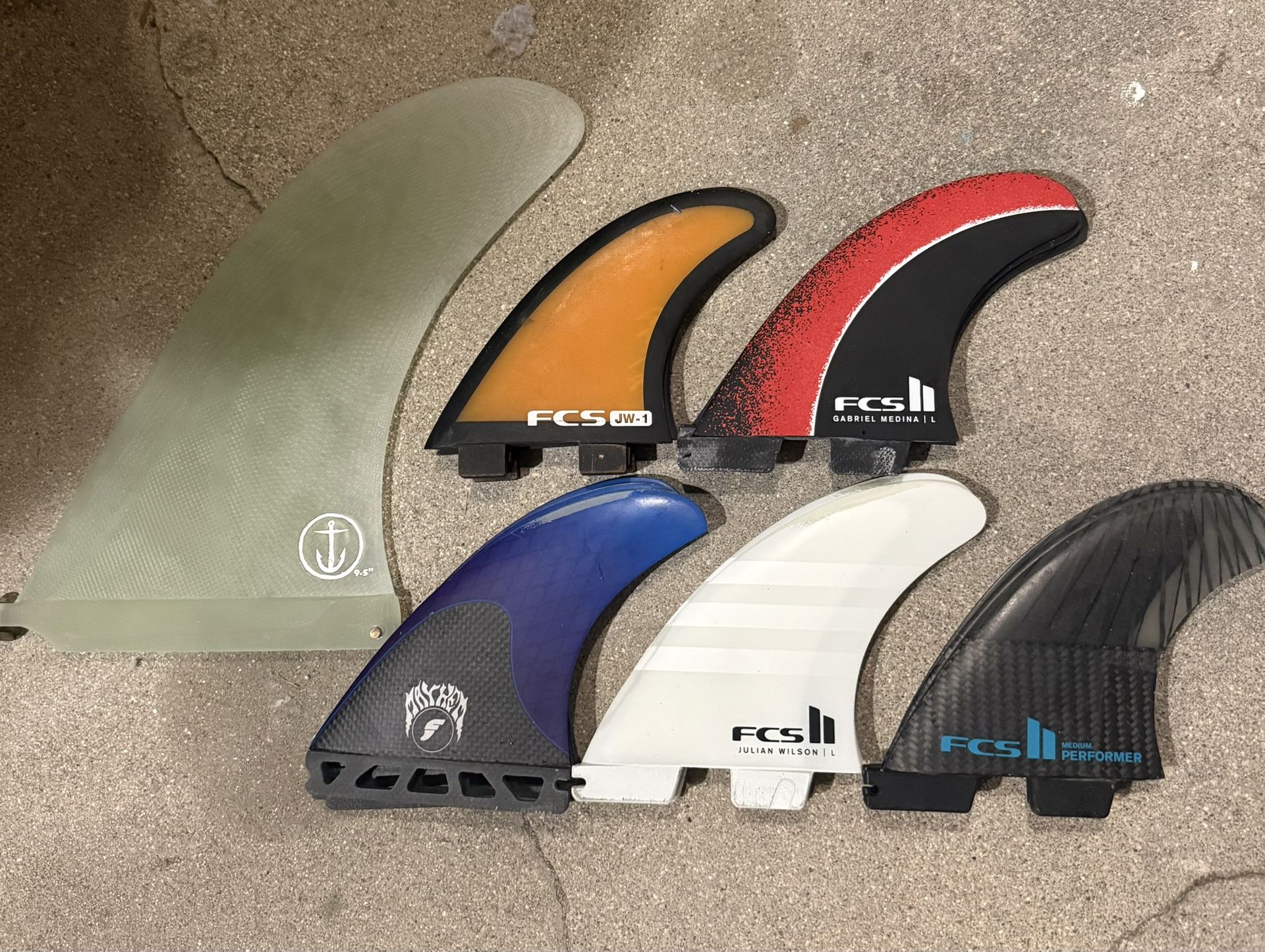 Surfboard Fins: FCS II, Futures, & Captain Fin