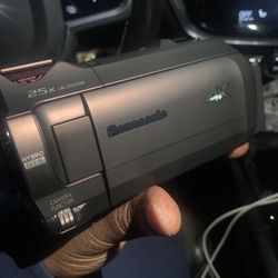 Panasonic HC-VX992M 4K Camcorder – BRAND NEW (Opened Only for Photos) – OBO