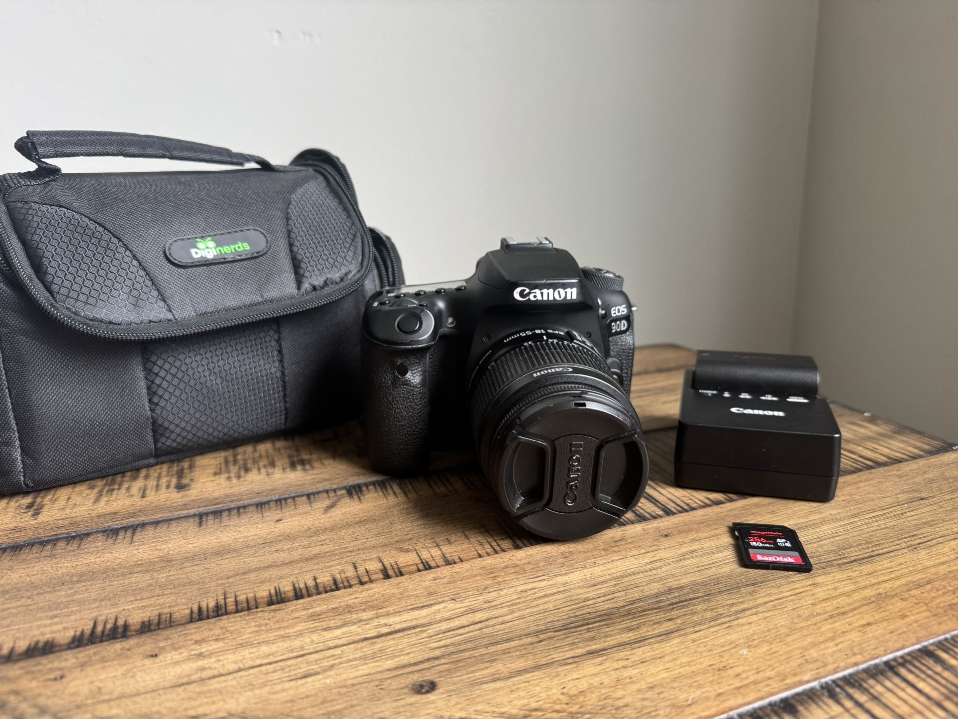 18 55mm Canon 90d Price Amazon 極美品！ Canon EOS 90D EF-S 18-55mm