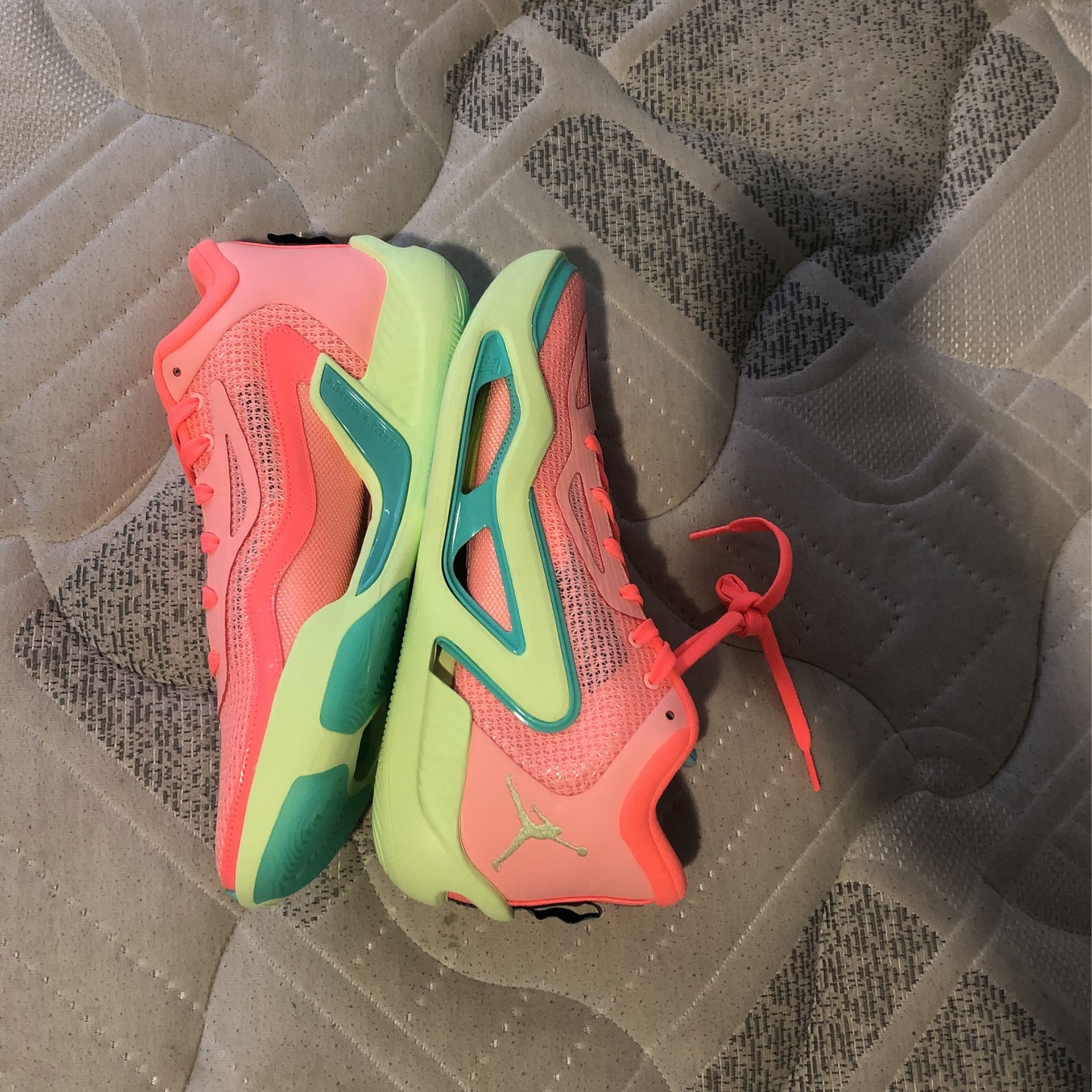Jordan Tatum Pink Lemonade Size 10