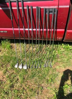11 golfsmith rt hand clubs