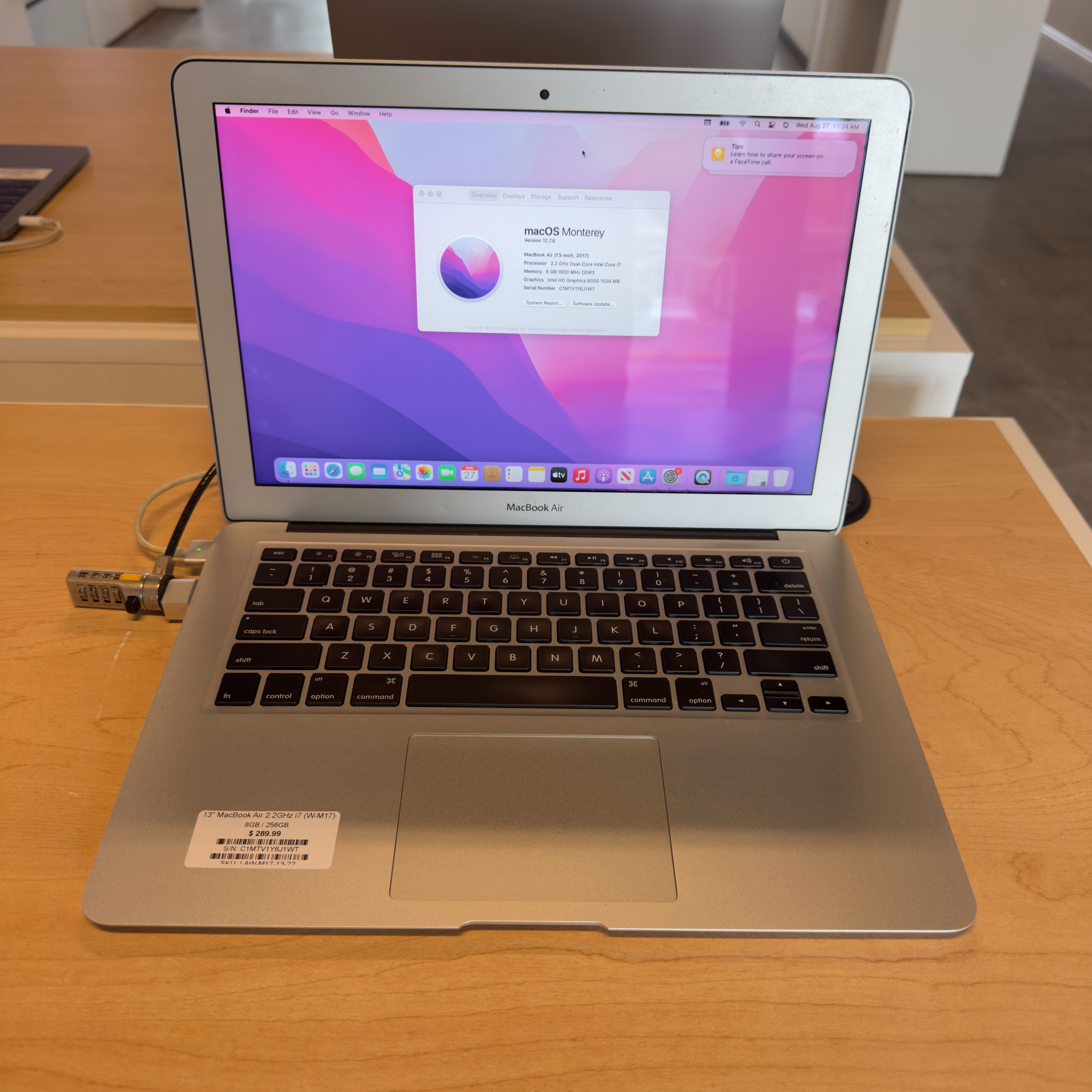💻 13” MacBook Air (M17) 2.2GHz – i7 / 8GB / 256GB SSD