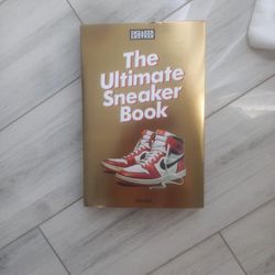 The ULTIMATE Sneaker Book 
