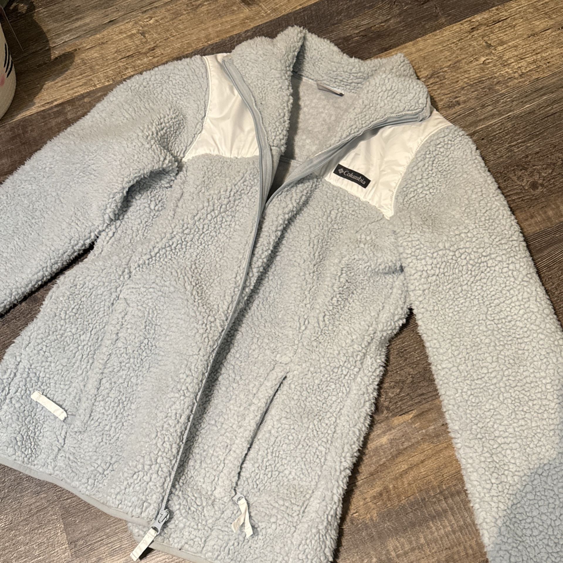 Women’s Columbia Jacket