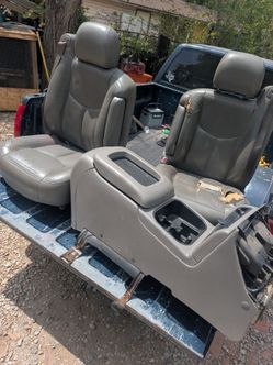 99-06 Chevy seats and console