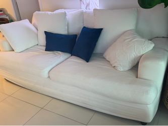 Sala blanca white cover