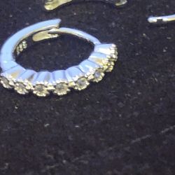 Beautiful stud earings