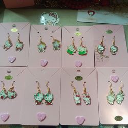 Wholesale Hello Kitty 8 pairs of Earrings