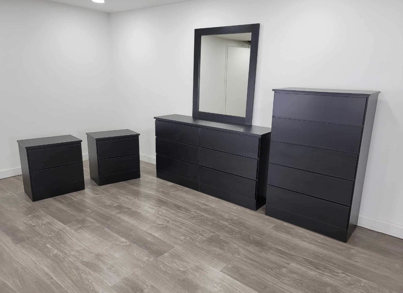 Dresser Whit Mirror, Chest And 2 Nightstands - Cómoda Con Espejo , Gavetero Y 2 Mesitas De Noche