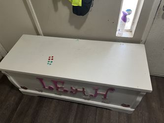 Toy Or Storage Chest