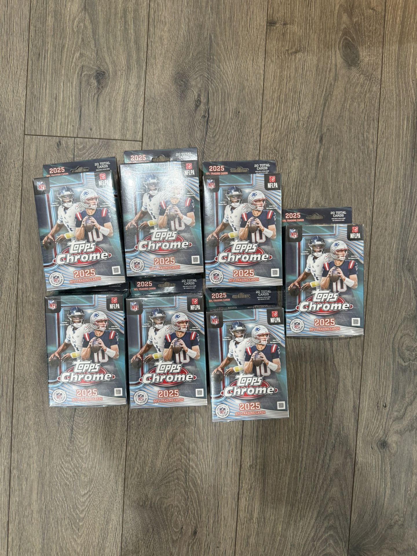 Topps Chrome Football 2025 Hanger Box (X7)