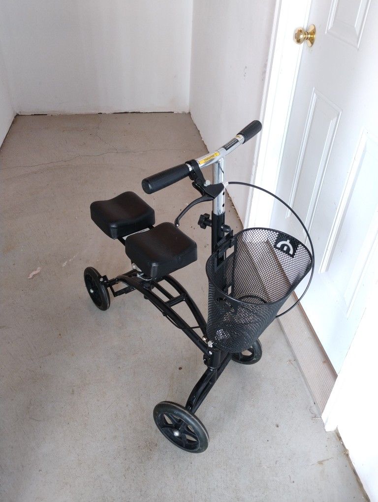 Knee Scooter