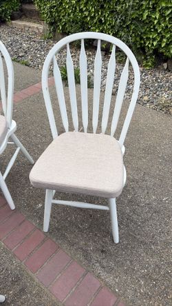 4 wooden dining room chairs