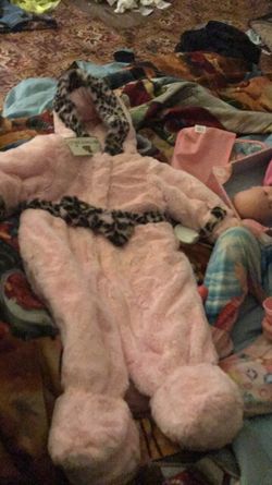 Rothschild snow suit brand new 6/9 months