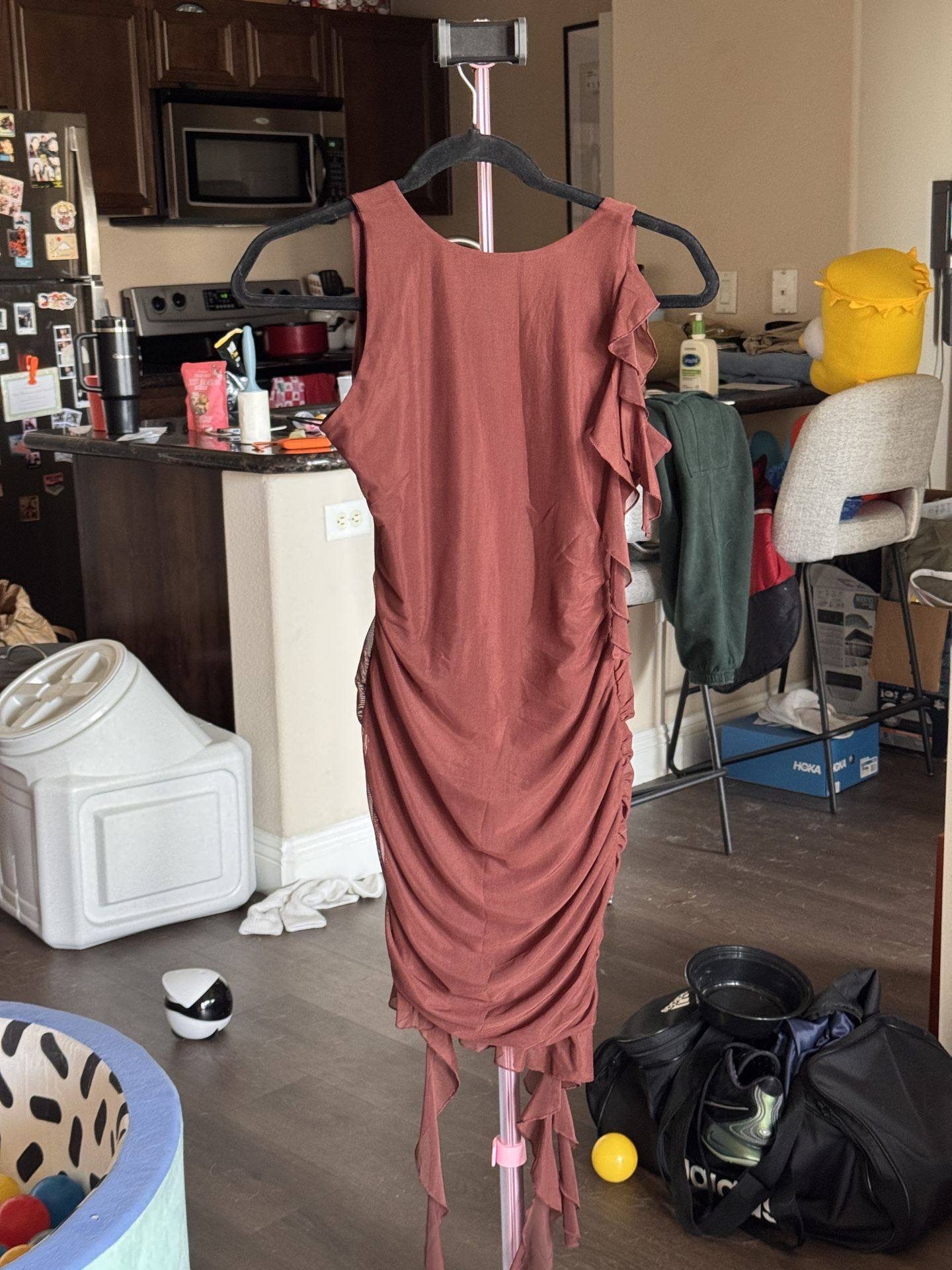 brown dress oh polly Hardware Detail Cut-Out Halterneck Maxi Dress in Auburn Brown main image 1