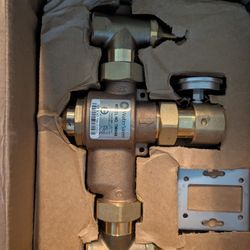 TM6040 Thermostatic Mixing Valve