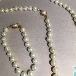 Pearl necklace & bracelet- Fashion Jewelry