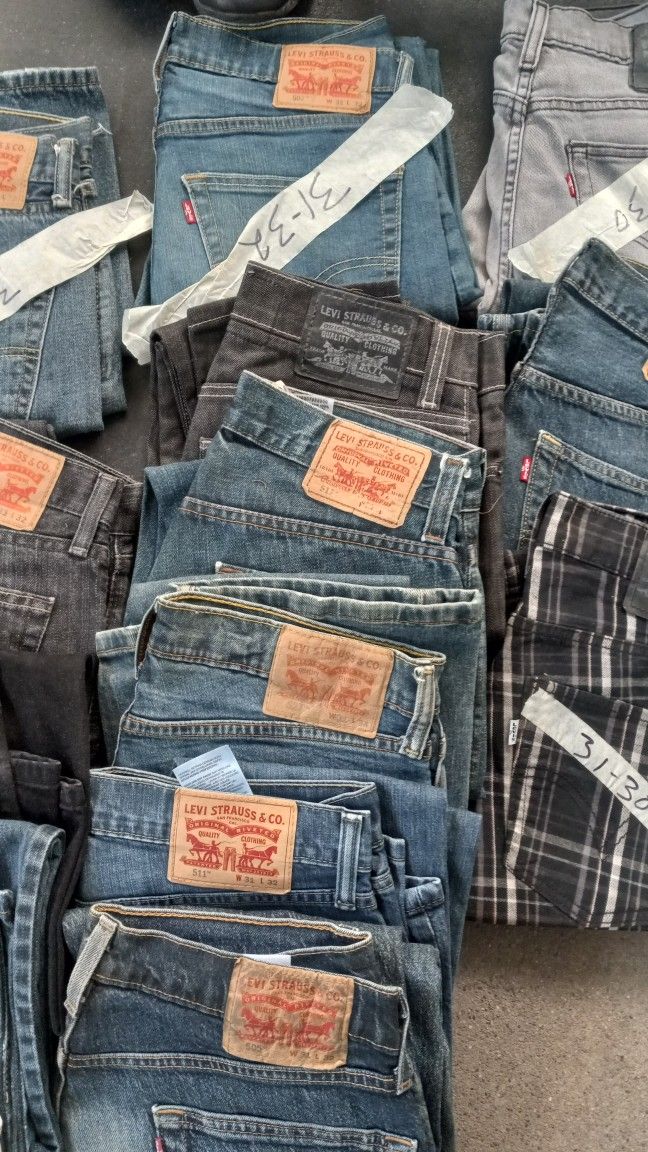 31x32 Levis Jeans Mens