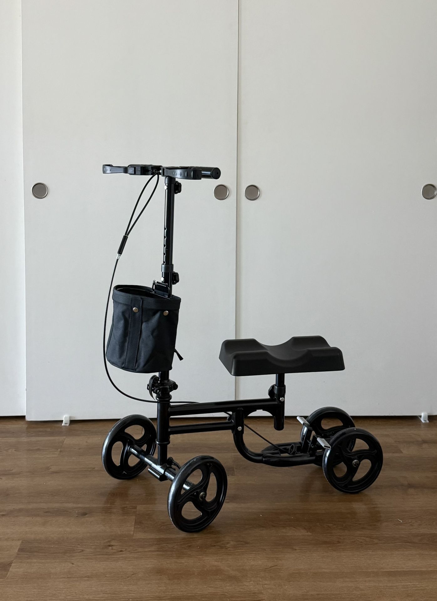 Knee Walker / Scooter