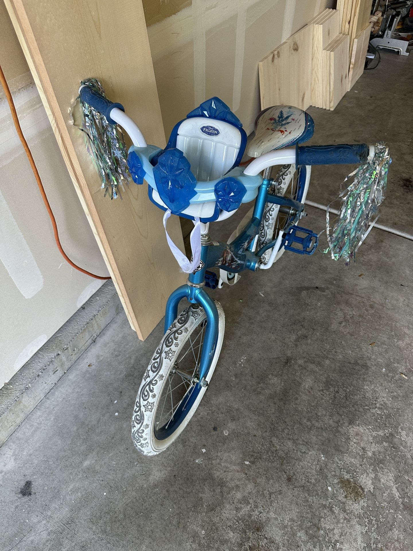 16” Frozen Kids Bike