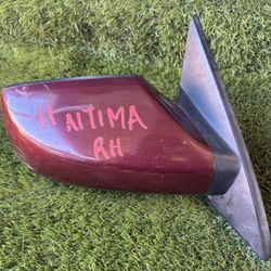 2011 Nissan Altima Passenger RH Side Mirror 