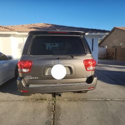 Toyota Sequoia 2006