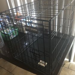 DOG CRATE 24, 23, 17