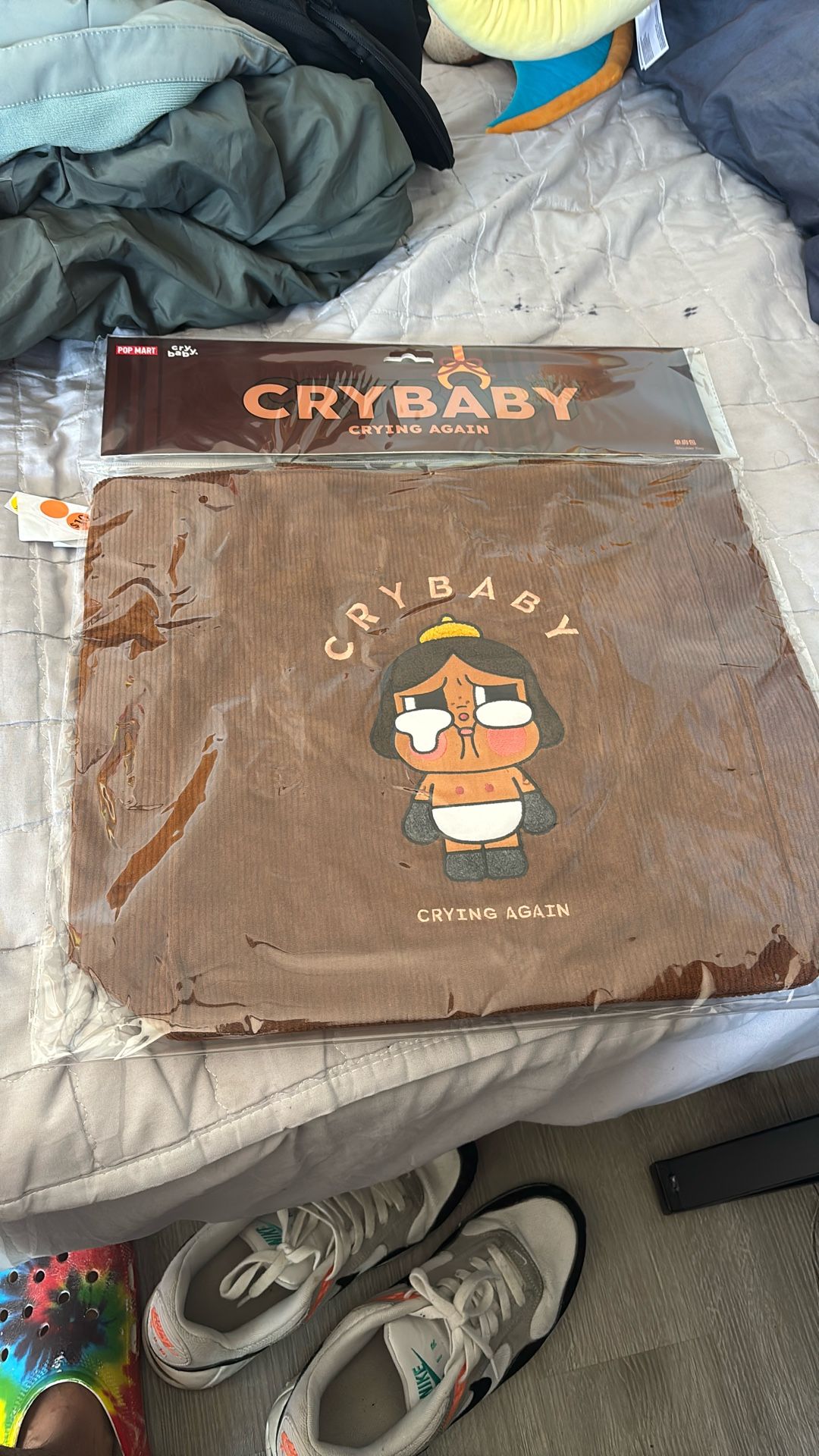 Crybaby Tot Bag Popmart