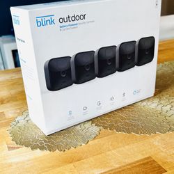 Blink Outdoor Wireless 5 Camera Security System + Sync Module 2